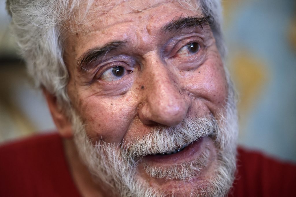 Georges Ibrahim Abdallah dans sa cellule de prison à Lannemezan (AFP)