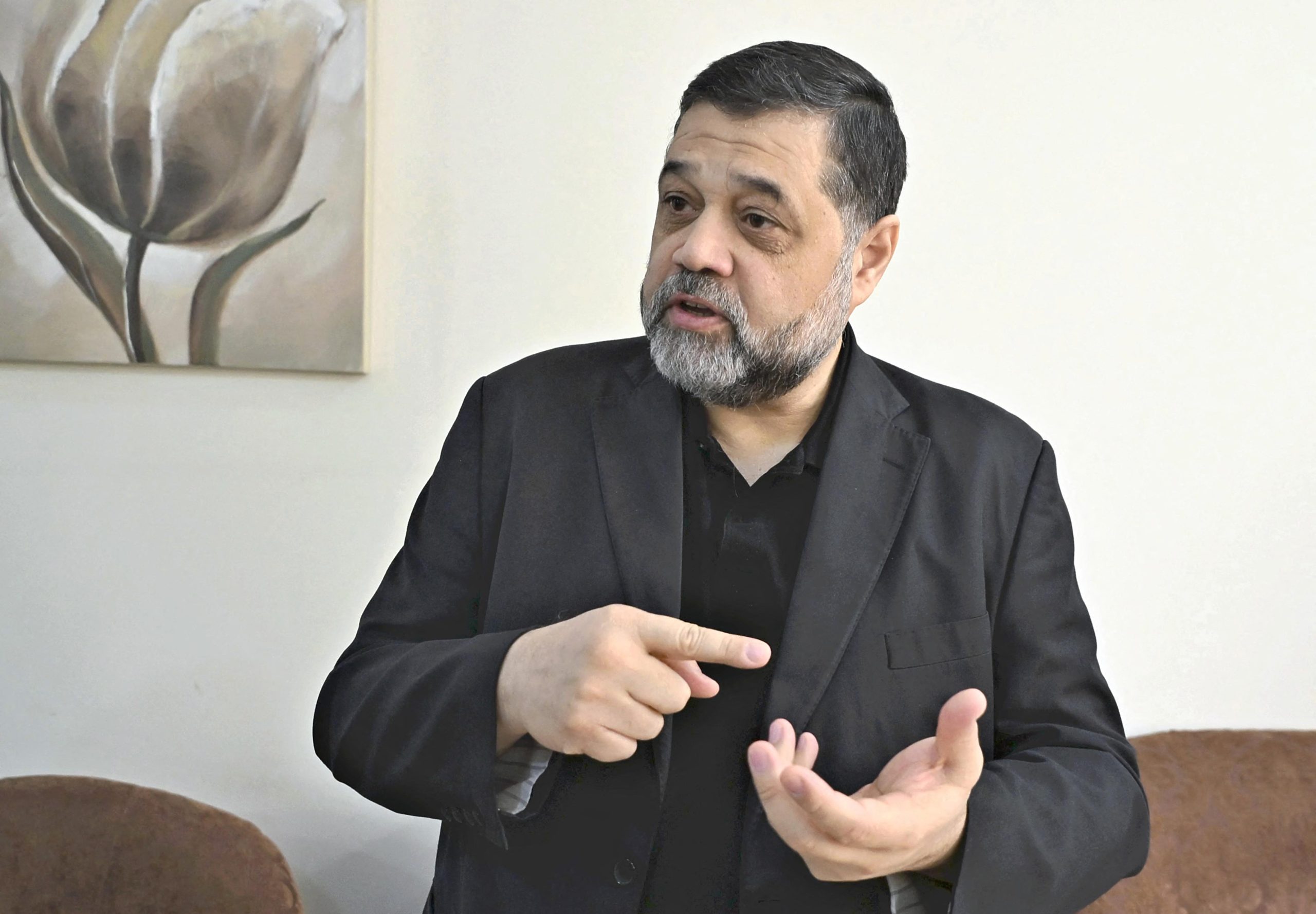 « Les Palestiniens ne céderont jamais » : entretien exclusif avec Osama Hamdan, haut responsable du Hamas