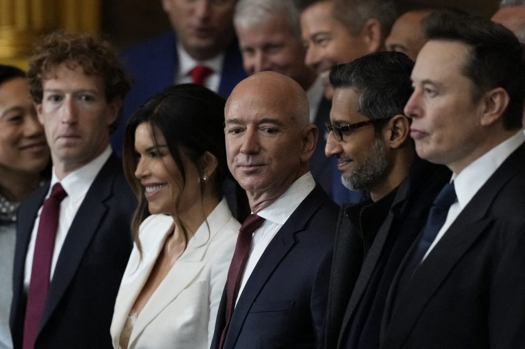 Guests including Mark Zuckerberg, Jeff Bezos, Sundar Pichai and Elon Musk, arrive before the 60th Presidential Inauguration in the Rotunda of the U.S. Capitol in Washington, Monday, Jan. 20, 2025. (Photo by Julia Demaree Nikhinson / POOL / AFP)