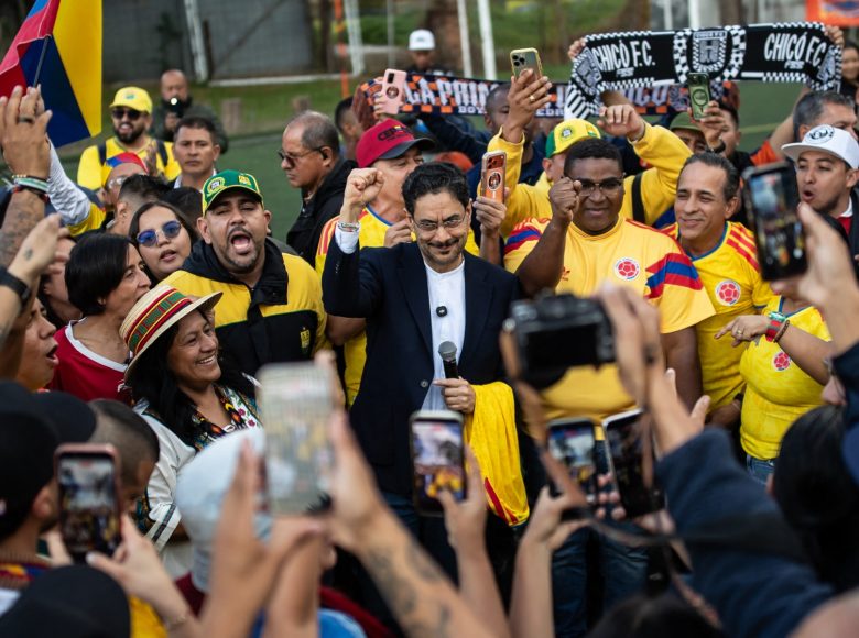 Colombia's presidential candidate for the Pacto Historico Party, Ivan Cepeda, gestures during a campaign rally with organized football fan supporters in Bogota on June 4, 2026. Colombia will hold the runoff presidential election on June 21. (Photo by AFP)