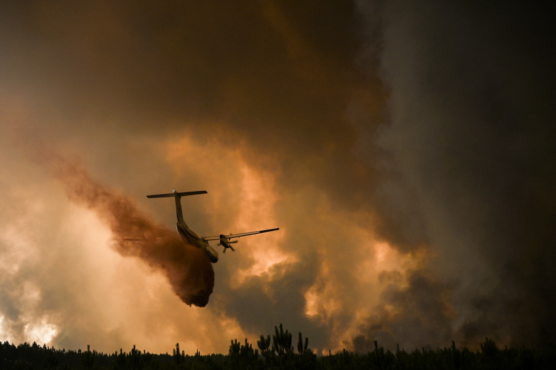 Alerte: risque d’accident nucléaire près de Bordeaux suite aux incendies géants de Gironde