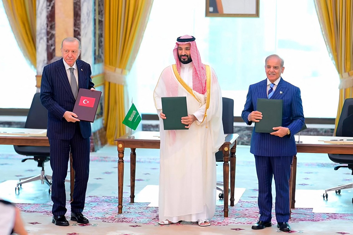 Ce n’est pas une OTAN islamique. L’Accord de la Mecque édifie une architecture de sécurité post-américaine et l’Iran est sur le point d’y participer